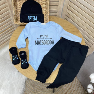 Боді для новонароджених з написом "Mini" та прізвищем малюка Боді для новонароджених з написом "Mini" та прізвищем малюка