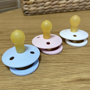 Пустушка BIBS colour новонародженому